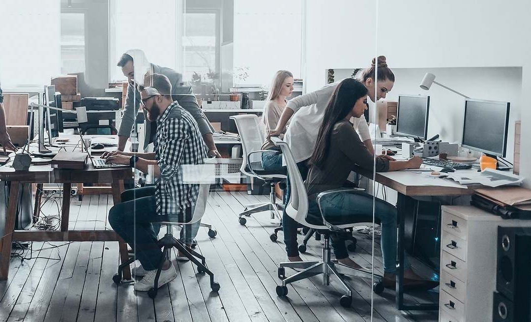 Bruselas obligará a incrementar las inspecciones contra los falsos becarios