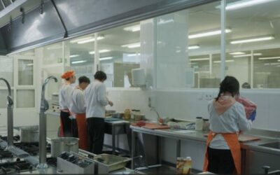 El rendimiento académico del alumnado presencial de los centros privados de FP supera al de la red pública