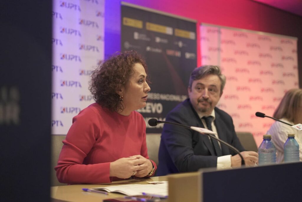 Esther Monterrubio subraya que la FP Dual es clave para el relevo generacional al conectar formación y realidad productiva