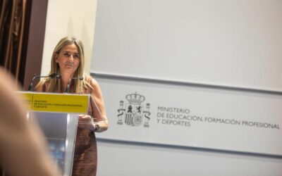 El Ministerio de Educación, FP y Deportes firma con 35 empresas la creación de cinco hubs de Formación Profesional